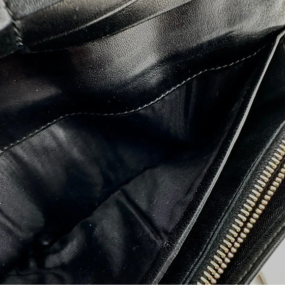 AUTHENTIC Prada wallet. Black. - Picture 8 of 15